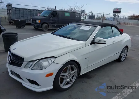 2012 Mercedes-Benz E 350 из США, поврежденный, VIN WDDKK5KF3CF164187